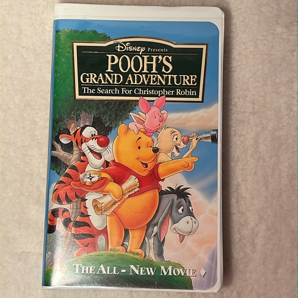 🦋$6 ADD ON• M2:70 Disney Pooh’s Grand Adventure Preowned